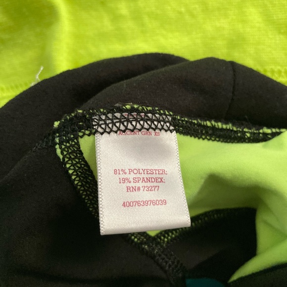 Top and leggings - Picture 5 of 7